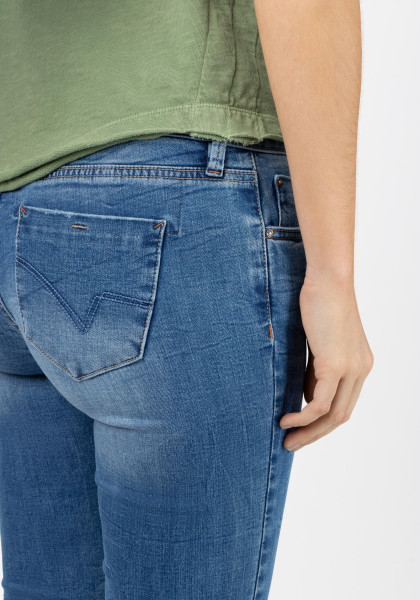 detail Timezone dámské jeans kraťasy 15-10038-00-3043