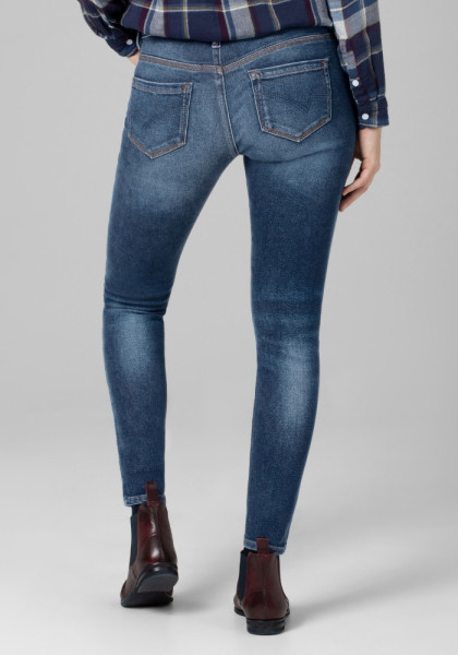 detail Timezone dámské jeans 17-10000-00-3061