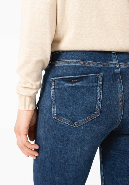 detail Timezone dámské jeans Tight AleenaTZ 17-10057-00-3157