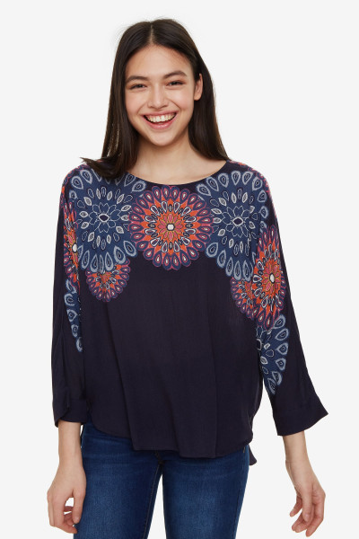 detail Desigual dámská košile 19SWBW92