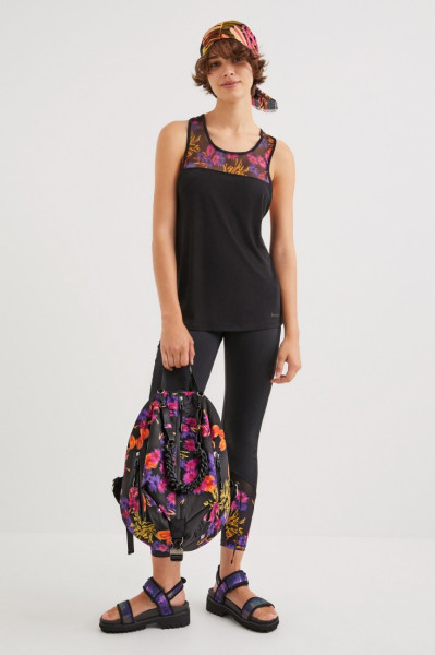 detail Desigual dámské triko 22SWTK64