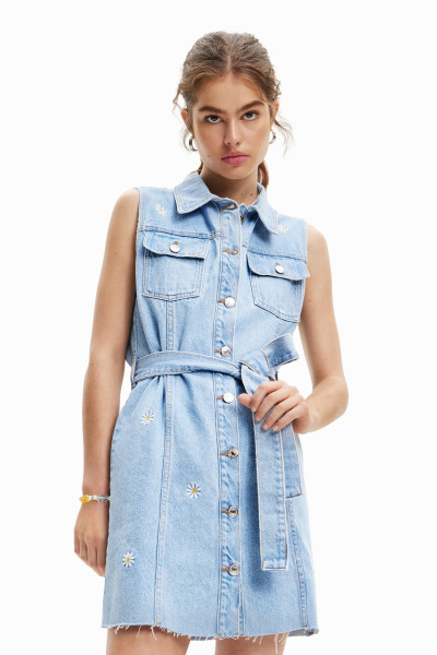 detail Desiguál dámské šaty 23SWVD06