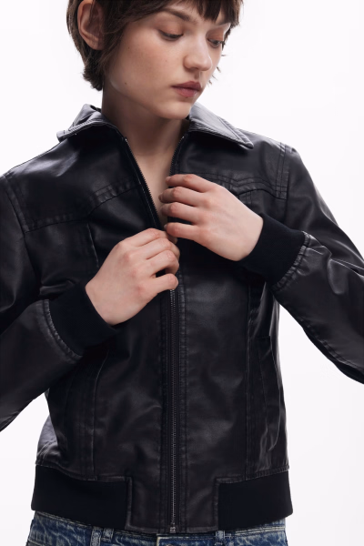 detail Desiguál dámská bunda 25SWEW47