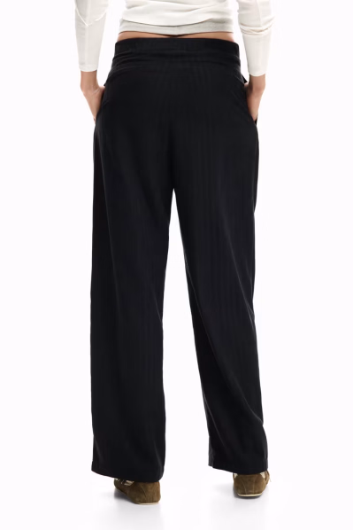 detail Desiguál dámské kalhoty 26SWPW31-2000