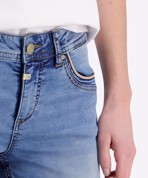 detail Timezone dámské jeans kraťasy T1 50016.3337-27 Slim TaliTZ 3/4